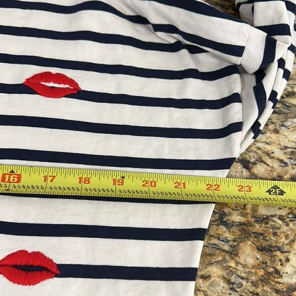 J. Crew Cotton Embroidered Lips Striped Long Sleeve Tee Top Size M - Picture 8 of 9